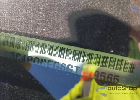 2016 Dodge Journey R/T z USA, uszkodzony, nr VIN 3C4PDCEG6GT119565